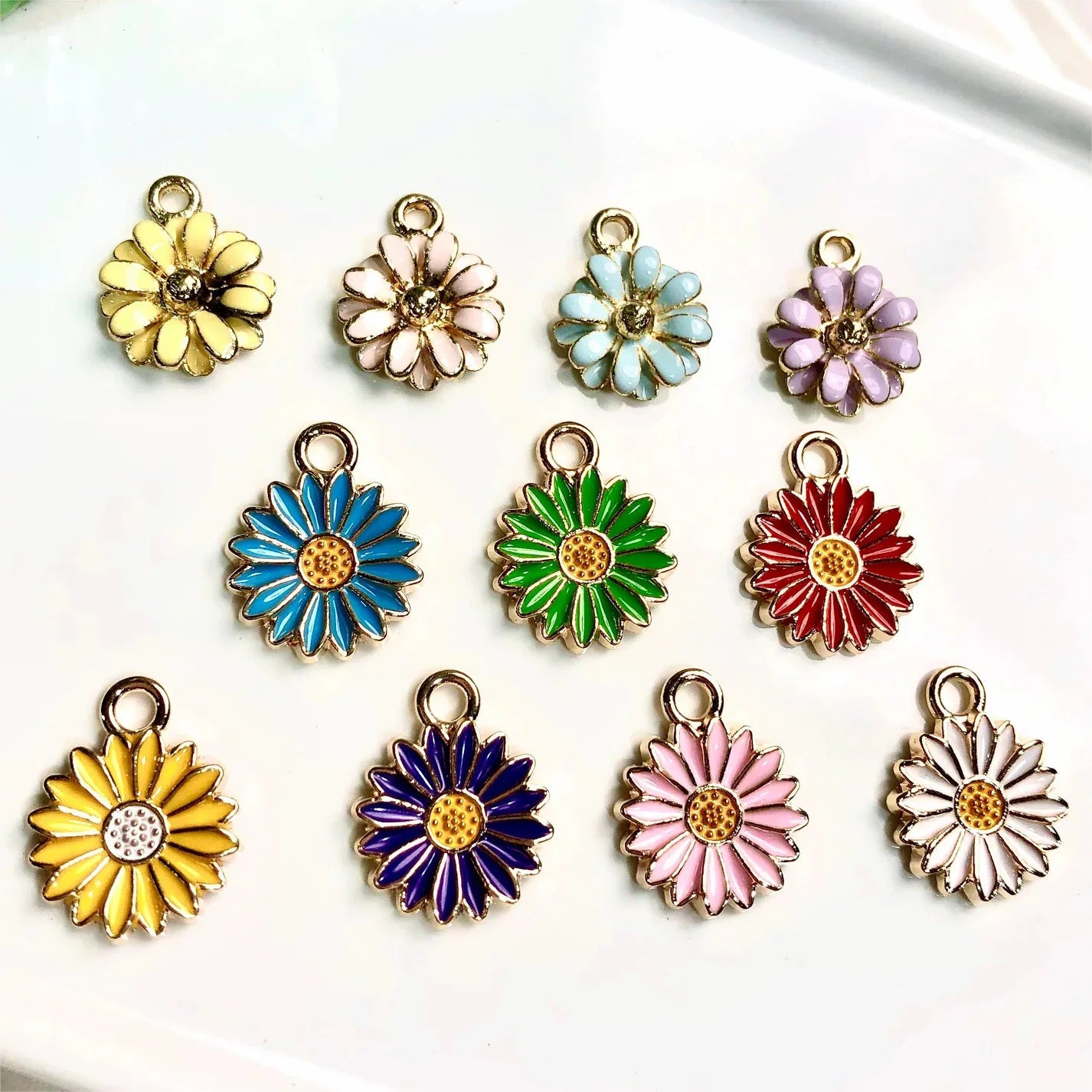 【P010】Daisy-High quality charms